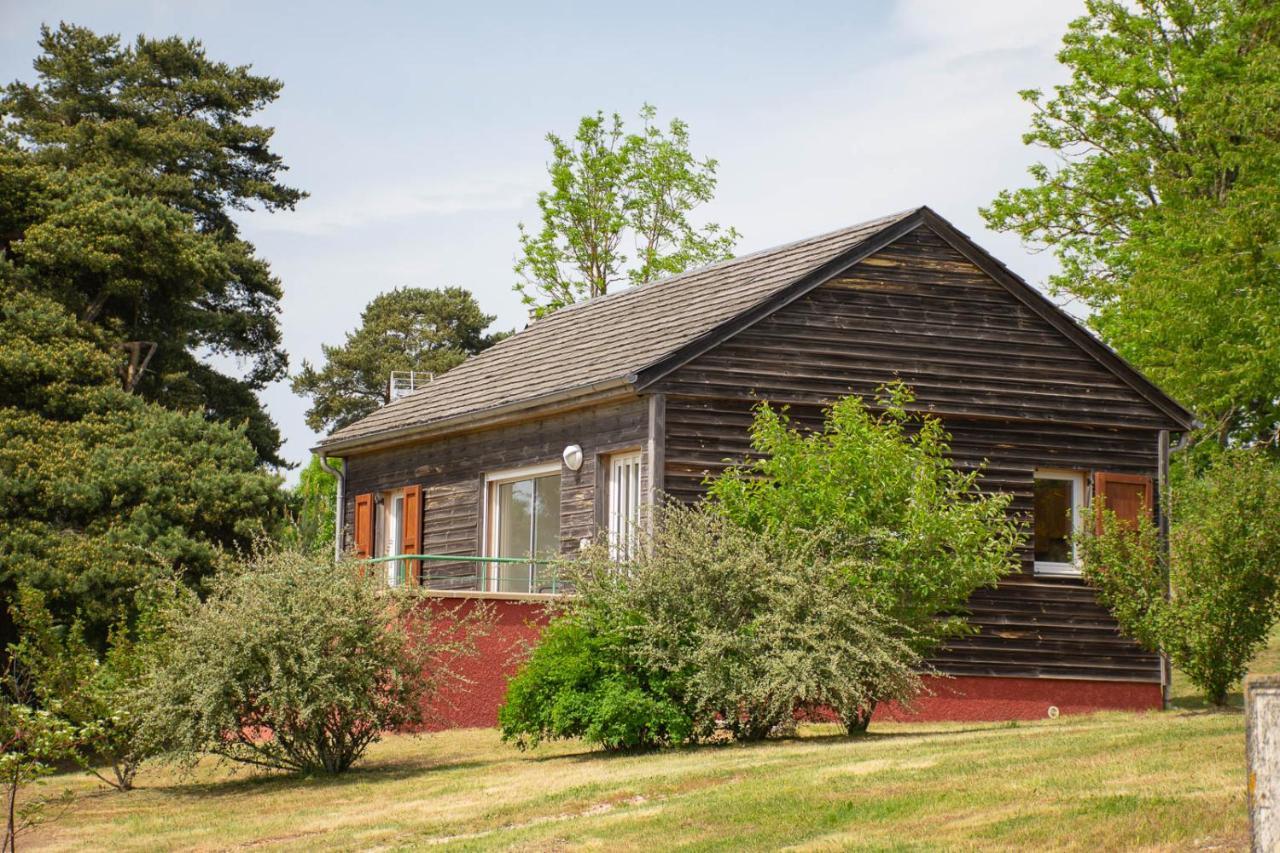 Les Chalets De La Vallee Du Bes Albaret-le-Comtal Kültér fotó